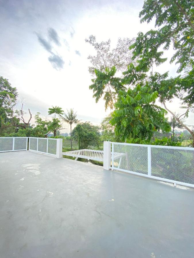 Karabineri Private Pool Jogja Villa Ngaglik Zewnętrze zdjęcie
